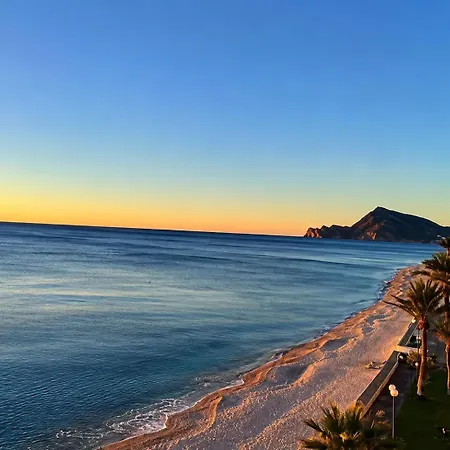 Frente Al Mar Con Gran Terraza